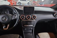 2016 Mercedes-Benz A-Class(Imported) 2016 1.6T AT A200Dynamic (Imported) #13