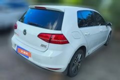 2016 Volkswagen Golf 2016 230TSI ATLuxury #3