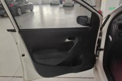 2015 Volkswagen Polo Hatchback 2014 1.4 AT Comfort #7
