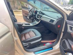 2017 Geely Auto Emgrand GL 2017 1.3T AT Premium #10