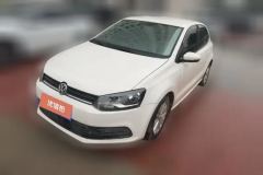 2016 Volkswagen Polo Hatchback 2016 1.4 MT Fashion #1