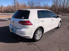 2015 Volkswagen Golf 2015 1.6 MT Fashion #8