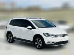 2019 Volkswagen Touran 2018 TouranL 1.4T AT 280TSI DSGExpand boundariesEdition 7Seat China VI #3