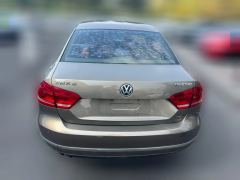 2015 Volkswagen Passat 2014 1.8T AT DSGHonor #4