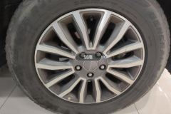 Right Front Wheel Hub