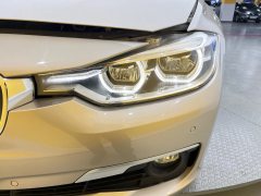 2018 BMW 3 Series 2018 2.0T AT 320LiFashion #24
