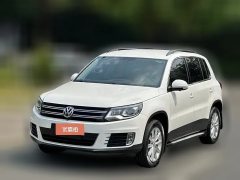 2016 Volkswagen Tiguan 2016 1.8T AT 300TSIFashionFWD #1