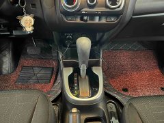2017 Honda Fit Hatchback 2016 1.5 AT SESFashionSunroofEdition #11