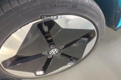 Left Front Wheel Hub
