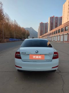 2015 Škoda Octavia 2015 1.6 AT YijunEdition #9