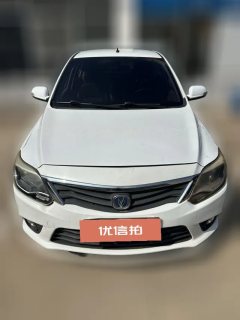 2015 Chang'an Yuexiang V3 2015 1.4 MT Happiness China V #2
