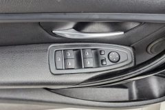 2017 BMW 3 Series 2017 2.0T AT 320LiFashion #12