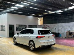 2026 Volkswagen Golf 2025 300TSI Pro #7