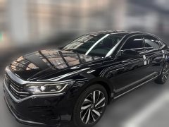 2022 Volkswagen Passat 2022 2.0T AT 330TSI Luxury #1