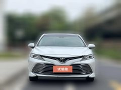 2018 Toyota Camry 2018 2.5 AT GLuxury #2
