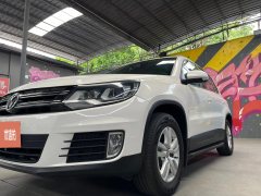 2015 Volkswagen Tiguan 2015 1.8T AT FashionFWD #9