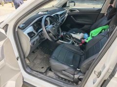 2020 Volkswagen T-Cross 2020 1.5 AT Comfort #2