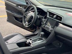 2017 Honda Civic 2016 1.5T AT 220TURBOLuxury #9