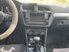 2017 Volkswagen Tiguan L 2017 1.8T AT 330TSILuxury FWD #25