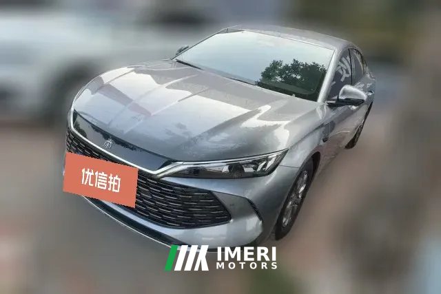 2025 BYD Qin L 2025 DM-i Smart Drive 1.5L AT 80KMLeading