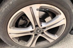 Right Front Wheel Hub