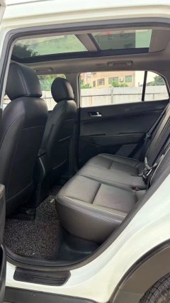 2015 Hyundai ix25 2015 1.6 AT GLSSmartFWD #6