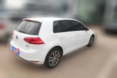 2016 Volkswagen Golf 2016 230TSI ATLuxury #3