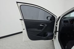 2016 Volkswagen Polo Hatchback 2016 1.4 MT Fashion #7