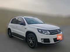 2014 Volkswagen Tiguan 2015 1.8T AT Luxury FWD #3