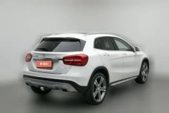 2015 Mercedes-Benz GLA-Class 2015 2.0T AT GLA220Luxury 4WD #2