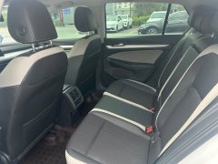 2021 Volkswagen Golf 2021 1.4T AT 280TSI Pro #4