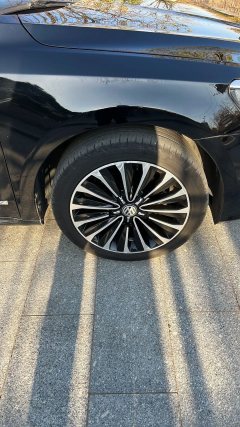 2017 Volkswagen Passat 2017 1.8T AT 330TSIYu ZunEdition #5