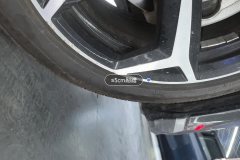 Right Front Wheel Hub
