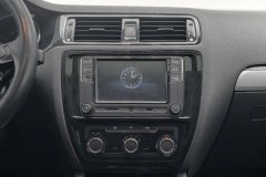 2017 Volkswagen Sagitar 2017 1.6 MT Comfort #16