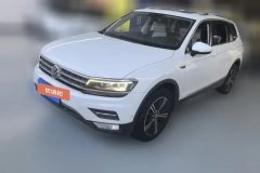 2017 Volkswagen Tiguan L 2017 1.8T AT 330TSIFlagshipFWD #1