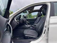 2015 BMW 3 Series 2015 2.0T AT 320LiSuperJoyEditionFashion #4