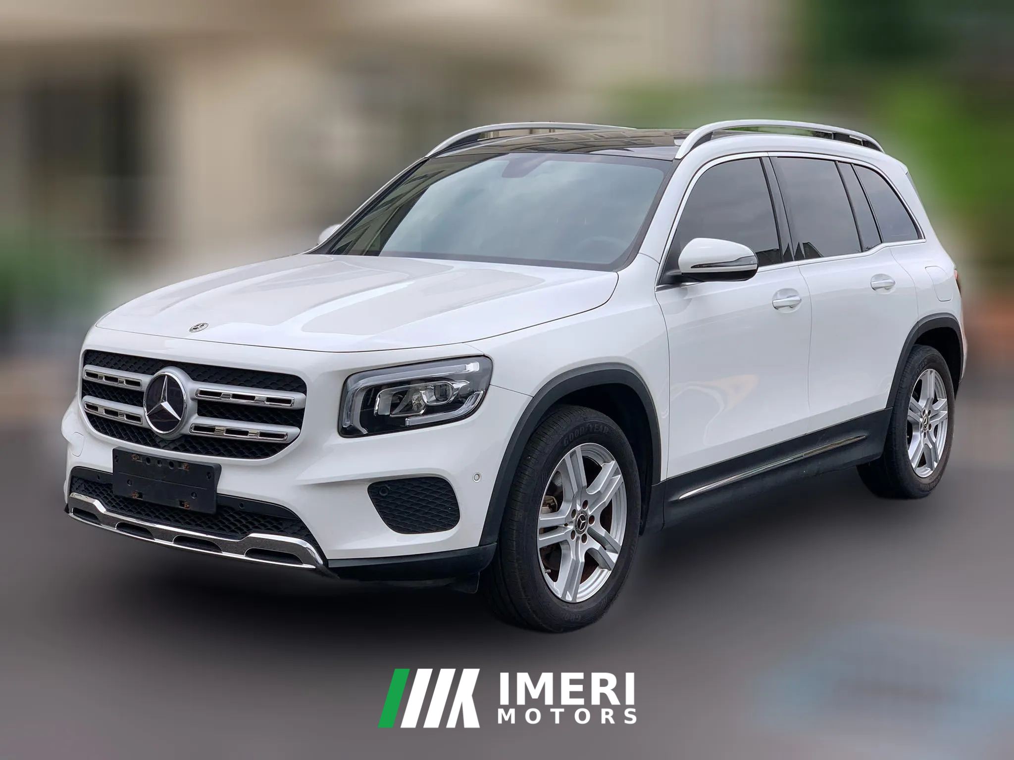 2021 Mercedes-Benz GLB-Class 2021 1.3T AT 200 Dynamic
