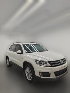 2016 Volkswagen Tiguan 2016 1.8T AT 300TSIfashion visionEdition4WD #3