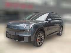 2025 Lynk & Co Lynk & Co 900 2025 2.0T Ultra #1