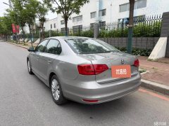 2015 Volkswagen Sagitar 2015 1.6 MT Comfort #6