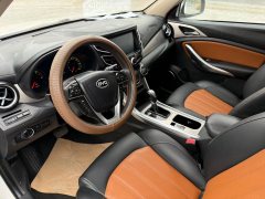 2016 BYD Song 2016 2.0T AT Luxury FWD #4