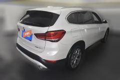 2022 BMW X1 2022 AT sDrive25Li Leading #3