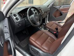 2015 Volkswagen Tiguan 2015 1.8T AT Luxury FWD #9