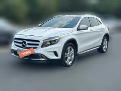 2017 Mercedes-Benz GLA-Class 2016 1.6T AT GLA200DynamicFWD #1