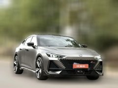 2023 Chang'an UNI-V 2022 1.5T AT Sport #4