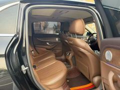 2018 Mercedes-Benz E-Class 2018 2.0T AT E300LFashion #9