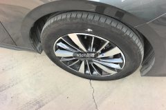 Right Front Wheel Hub