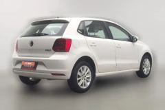 2015 Volkswagen Polo Hatchback 2014 1.4 MT Comfort #2