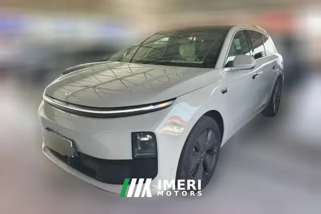 2024 Li Auto Li Auto L6 2024 pro
