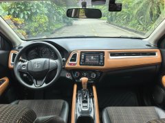 2016 Honda Vezel 2016 1.8 AT PioneerFWD #9